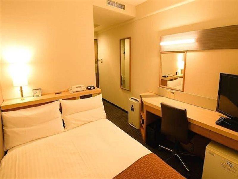 Via Inn Shin Osaka West Εξωτερικό φωτογραφία